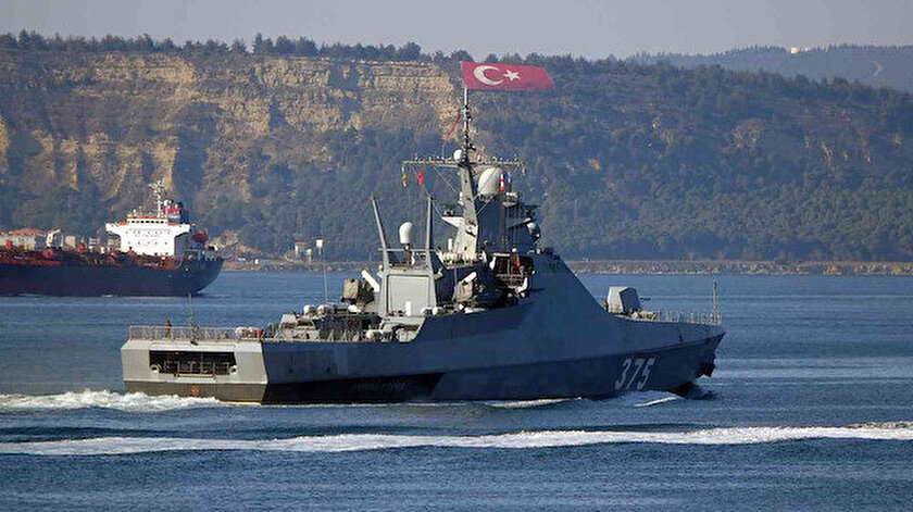 Rus savaş gemisi ‘Dmitry Rogachev’ Çanakkale Boğazı’ndan geçti