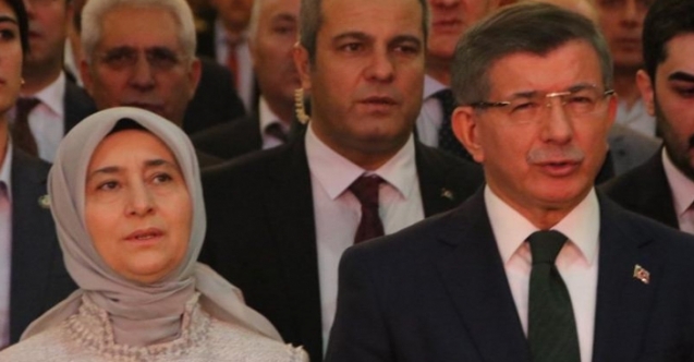 Davutoğlu ailesinin acı kaybı