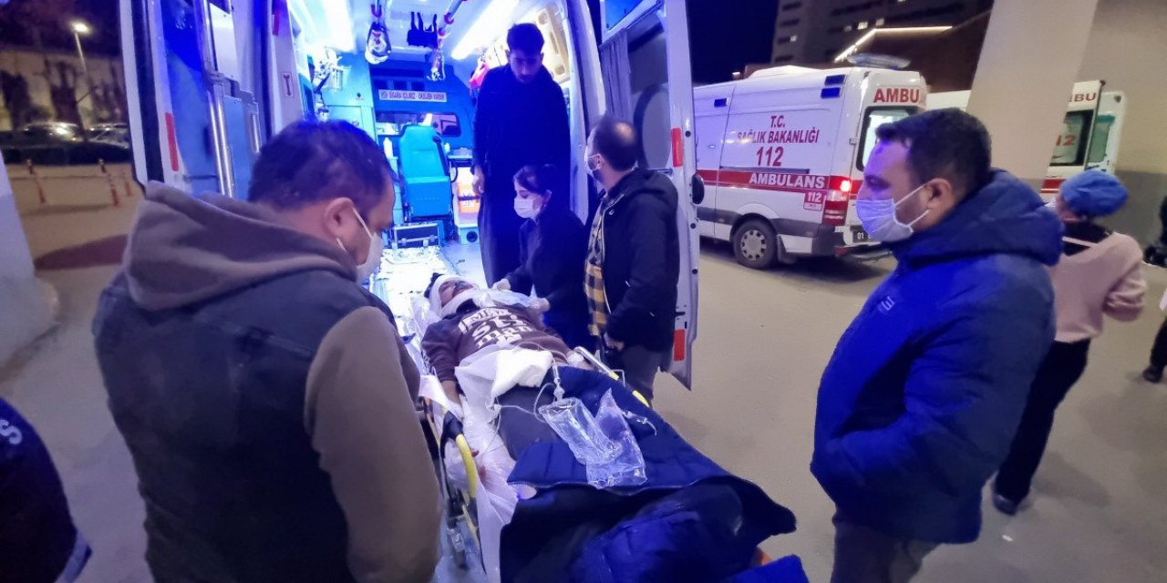 Adana’da Suriyeli genç başından bıçaklandı