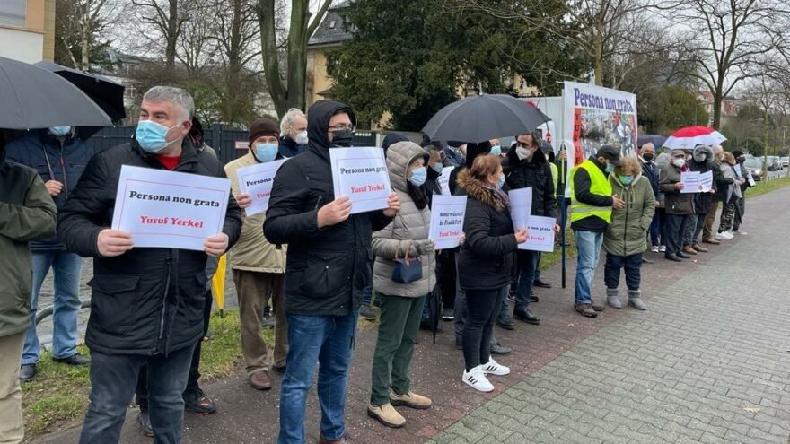 Almanya’da ‘Yusuf Yerkel’ protestosu! Tepkiler dinmiyor
