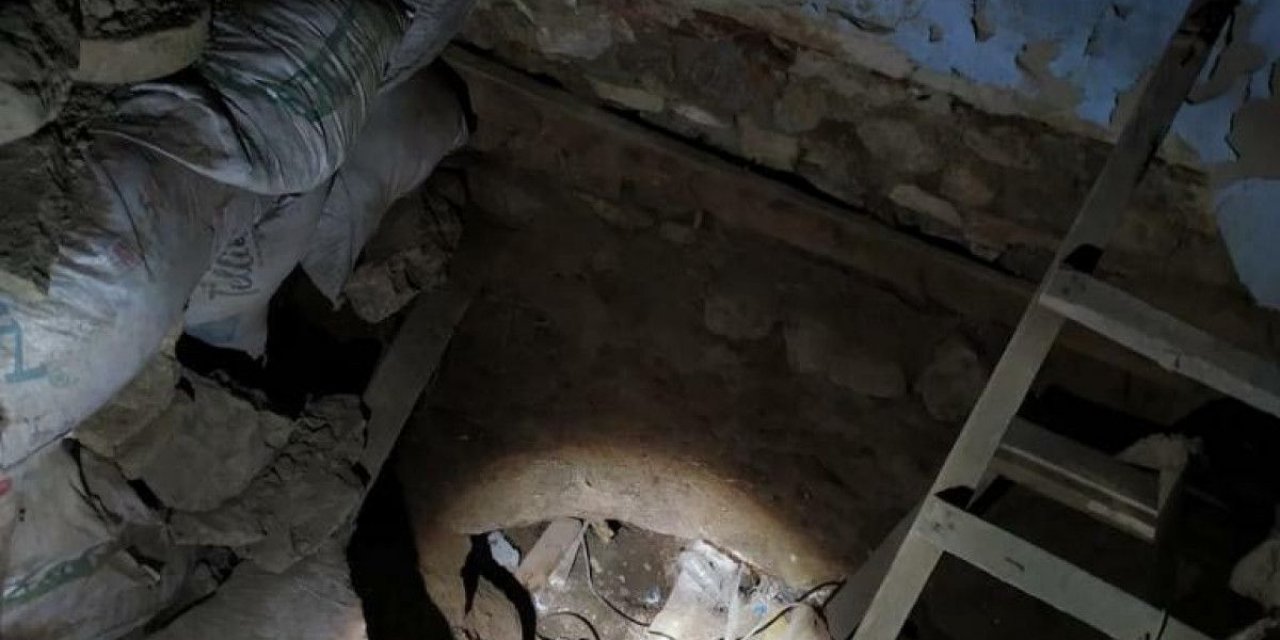 İzmir'de tarihi caminin yakınında ev tutan kişi gömü için 6 ay tünel kazdı