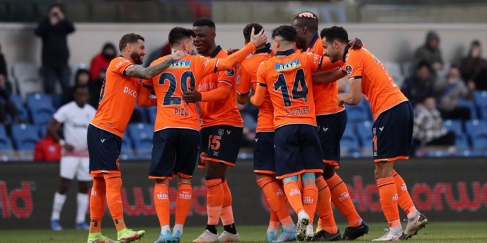 Medipol Başakşehir, Çaykur Rizespor'a Konuk Olacak