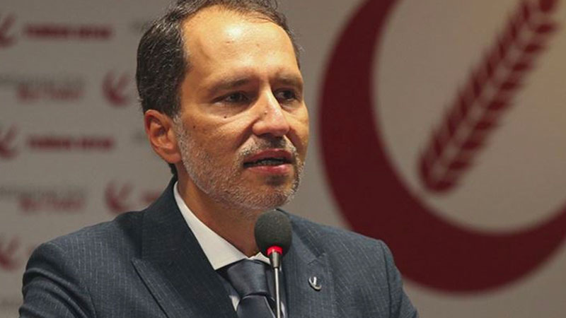 Fatih Erbakan'ın Koronavirüs paylaşımları nedeniyle Yeniden Refah Partisi'nin Facebook sayfası kapatıldı