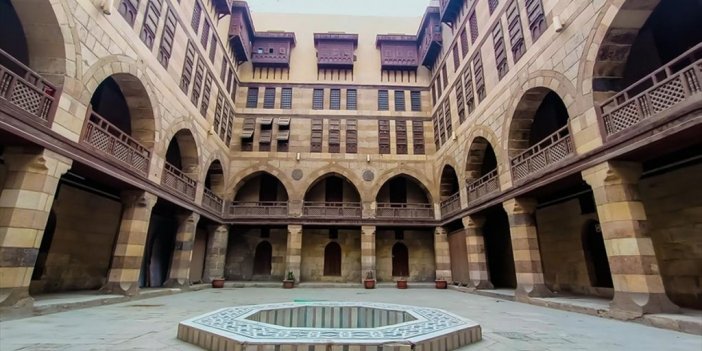 Mısır’ın 5 Asırlık İslam Mimarisi Eseri: Guri Pasajı
