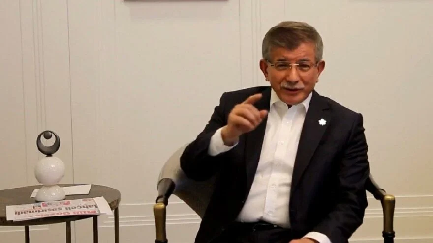 Ahmet Davutoğlu’ndan Bahçeli’ye yanıt: 28 Şubat ile birlikte anılmaya devam edeceksiniz
