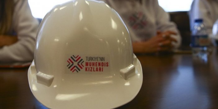 Türkiye'nin Mühendis Kızları Projesi'nin İkinci Fazı Başladı