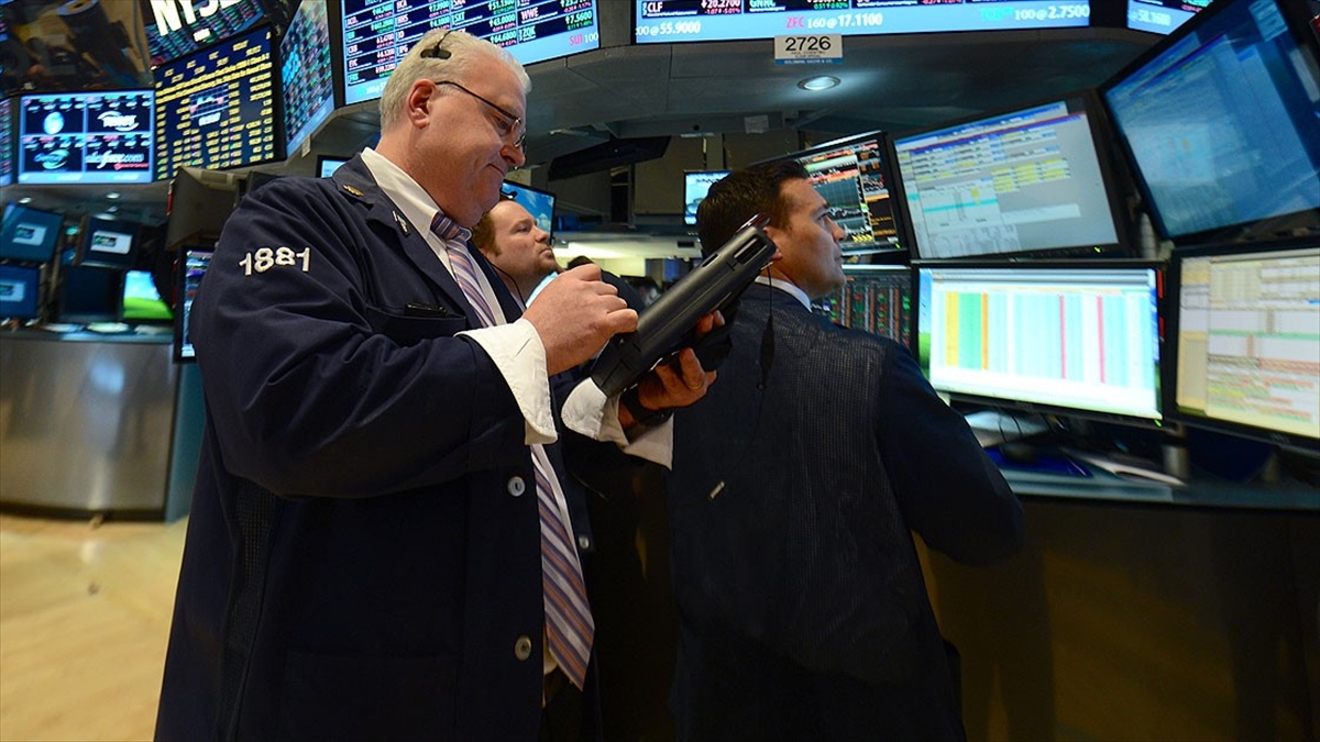 Küresel Piyasalarda Jeopolitik Risklerle Dalgalanma Sürüyor