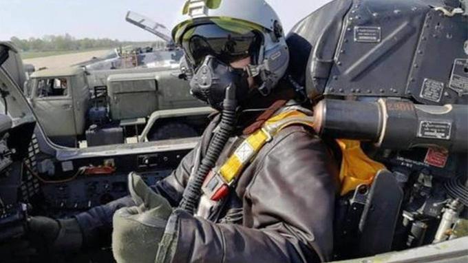 Ukrayna “Kiev’in hayaletini” konuşuyor: 6 Rus savaş uçağı düşürdü