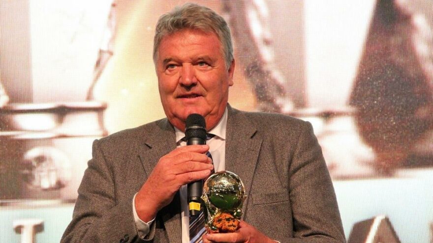 John Benjamin Toshack’tan kötü haber
