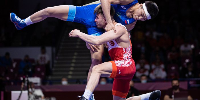 ŞAMPİYON FABRİKASI ASKİ SPOR 2021’i 111 DERECEYLE KAPATTI