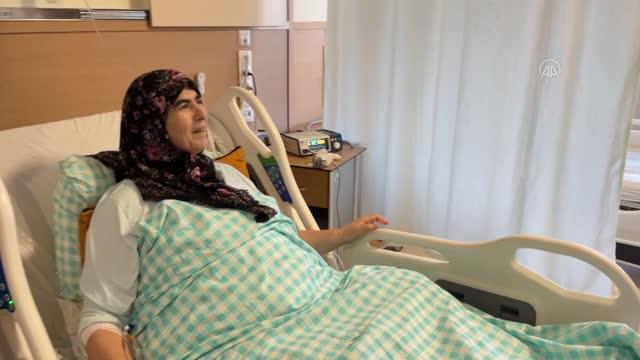 Üşüttüğü için karnının şiştiğini düşünen hastadan 12 kilogram tümör çıkarıldı