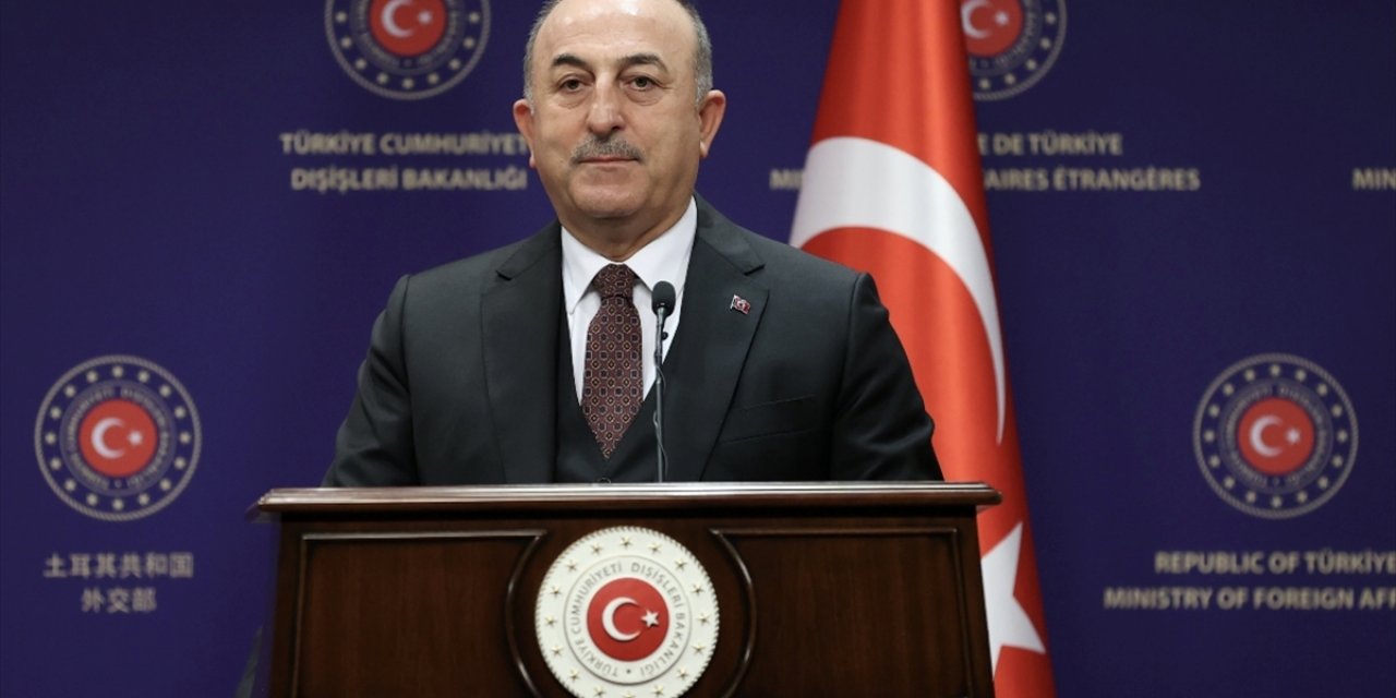 Dışişleri Bakanı Çavuşoğlu: Kıyıdaş Olan, Olmayan Bütün Ülkeleri Boğazlardan Savaş Gemisi Geçirmemesi Konusunda Uyardık