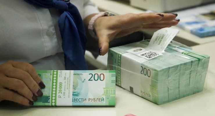 Rublenin hali liradan beter