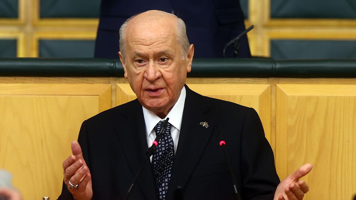 Bahçeli: Rusya İşgalden Derhal Ve Ön Şartsız Vazgeçmeli, Askeri Unsurlarını Geri Çekmeli!