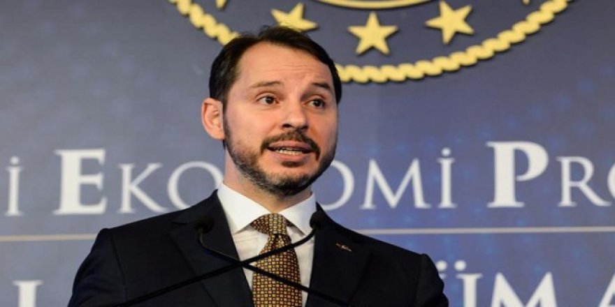 Bakan Albayrak, İş Dünyası Temsilcileri ve Ekonomistler İle İftarda Bir Araya Geldi