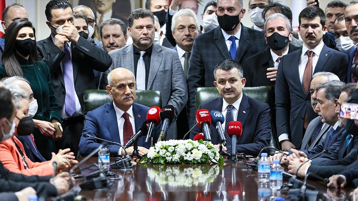 Tarım Ve Orman Bakanı Vahit Kirişci: Tarıma Yönelik Teknolojiyi Desteklememiz Gerekiyor