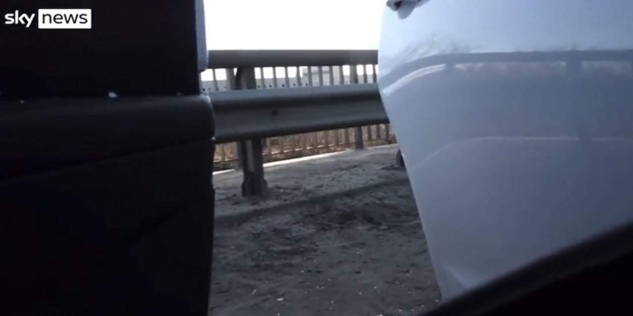 Sky News ekibi Kiev yakınlarında saldırıya uğradı