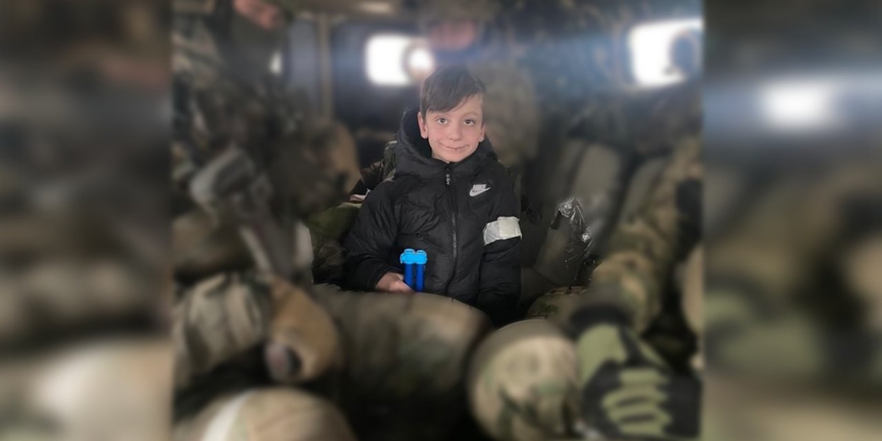 Savaşın ortasında kaybolan 7 yaşındaki Türk çocuğu: Annesi yaralandı, kardeşlerini kaybetti
