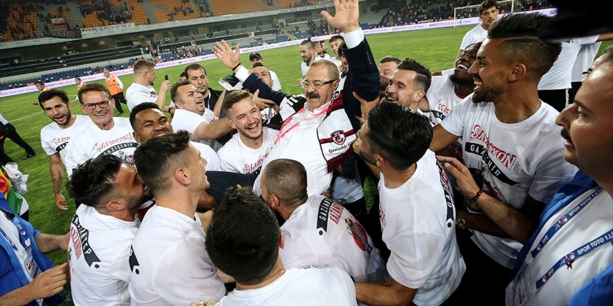 Gazişehir Gaziantep, Konukoğlu İle Gülüyor