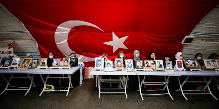 Diyarbakır Annelerinden Tüm Kadınlara 8 Mart'ta 'evlat Nöbetine Destek' Çağrısı