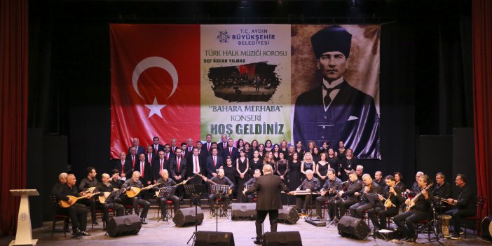 AYDIN BÜYÜKŞEHİR BELEDİYESİ KOROSU TÜRKÜLERİ +1 FARKLA SESLENDİRDİ