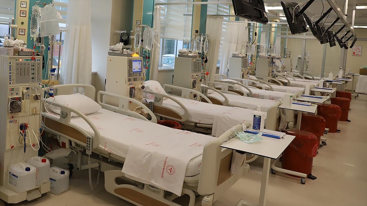 Kovid-19, Böbrek Hastalığı Riskini Artırıyor