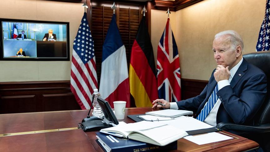 Biden’dan 3 liderle kritik görüşme