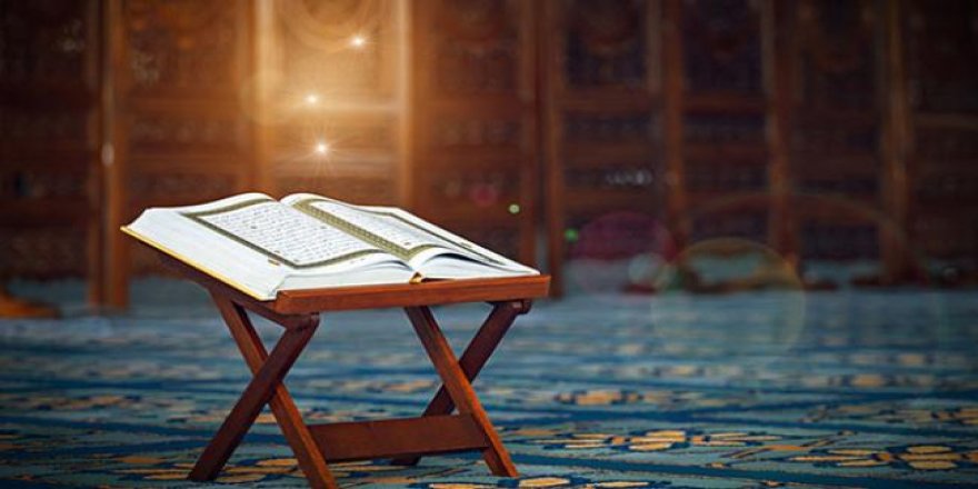 Kadir Gecesi Nedir? O Gece Hangi Dualar Okunmalı?