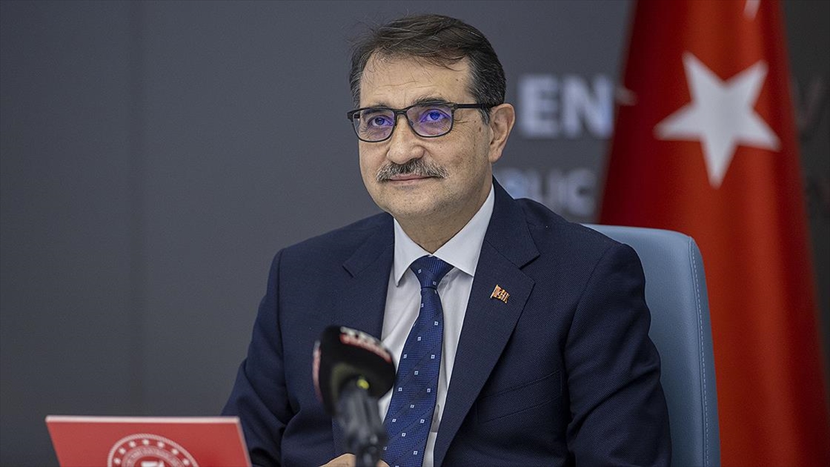Bakan Dönmez: Karadeniz'deki Gaz Rezervi, Konutların 30 Yıl İhtiyacını Karşılayacak Büyüklükte