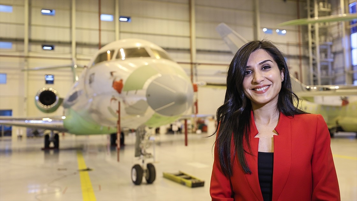 Türkiye'nin 'Özel Görev Uçaklarında' Kadın İmzası