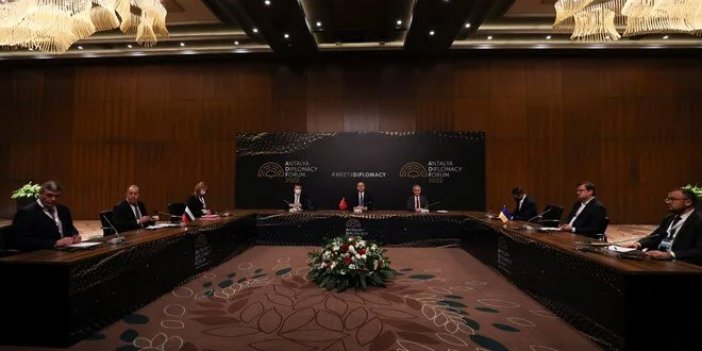 Antalya'daki Tarihi Zirve Sona Erdi