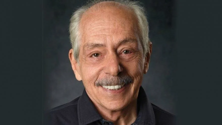 Genco Erkal’dan üzen haber!