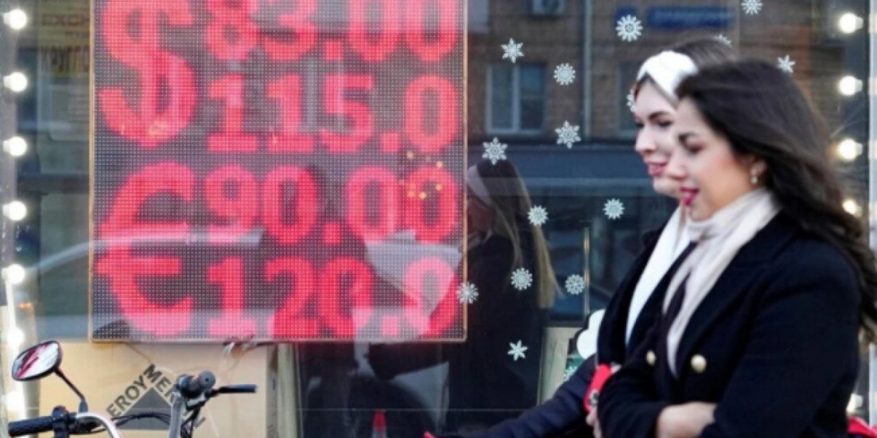 Yaptırımlardan sonra Rusya iflasın eşiğinde olabilir