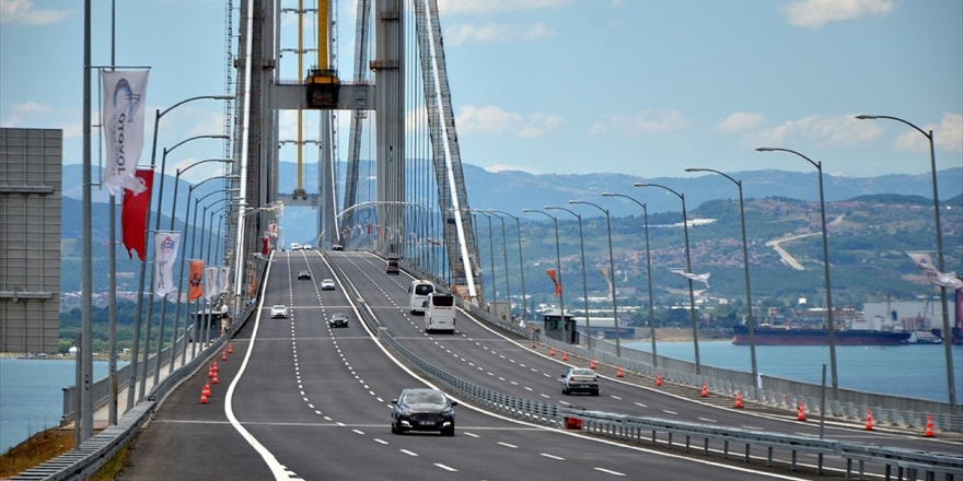 Bayramda Köprüler Ve Otoyollar Ücretsiz