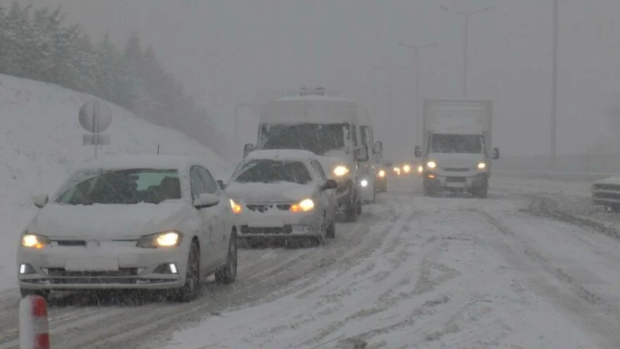 İBB’den vatandaşa “trafiğe çıkmayın” uyarısı