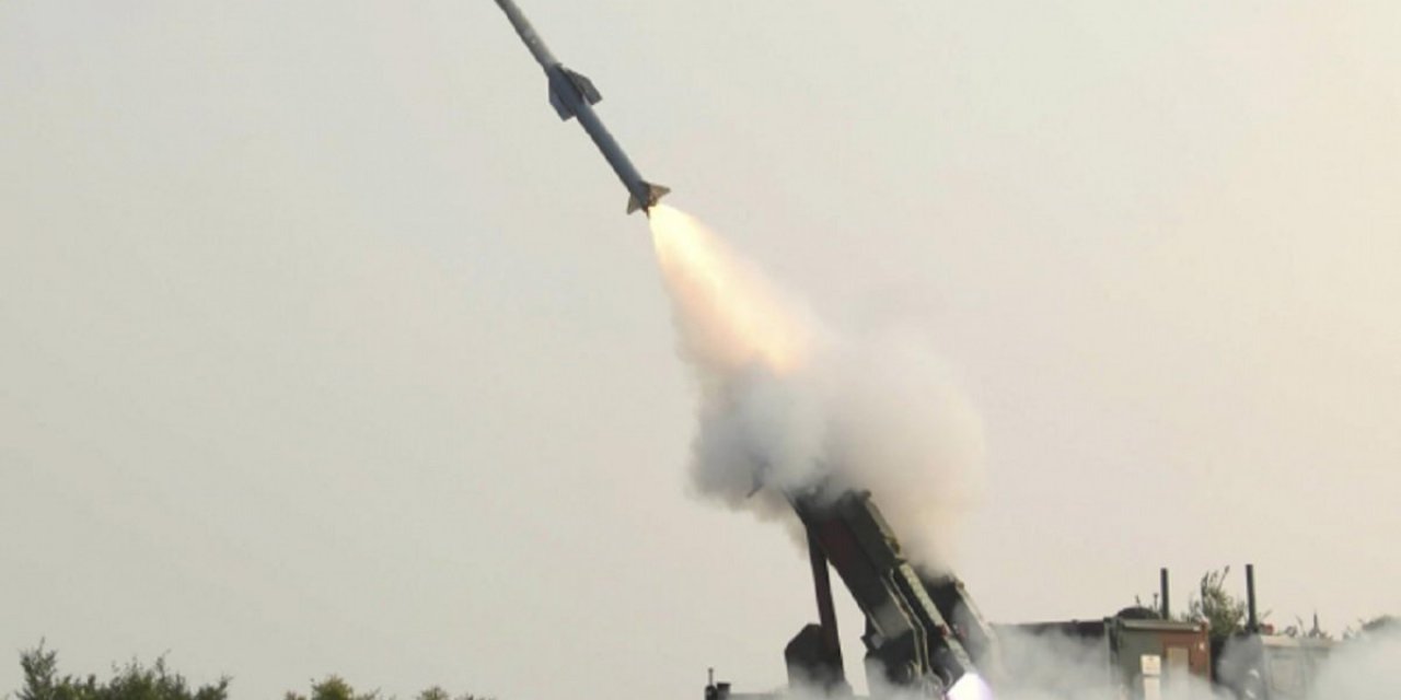 Hindistan: Pakistan'a yanlışlıkla füze fırlatıldı