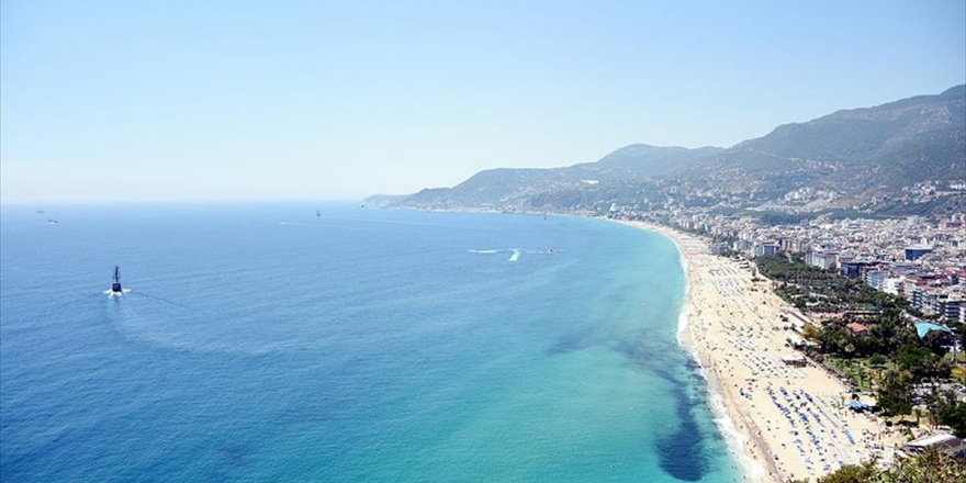 Antalya 5 Ayda 3 Milyon 310 Bin Turist Ağırladı