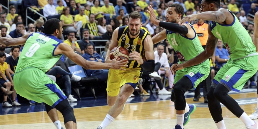 Fenerbahçe Beko Yarı Finale Farklı Başladı