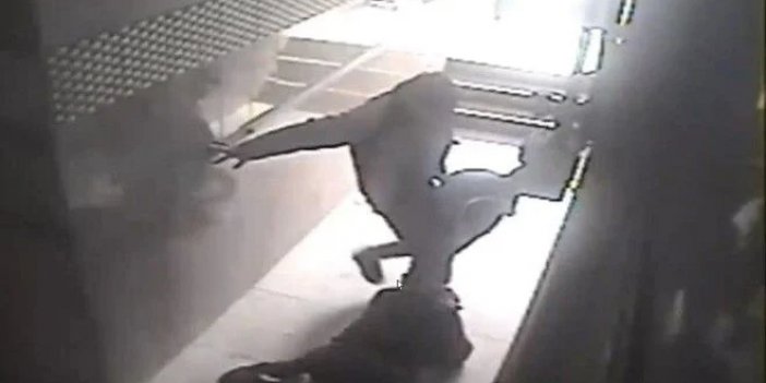 Kime Geldiniz Diye Sordu Dayak Yedi