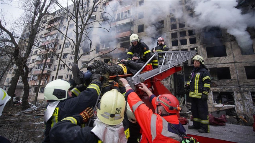 BM: Ukrayna'da en az 780 sivil öldü, 3 milyon 169 bin 897 mülteci komşu ülkelere geçti