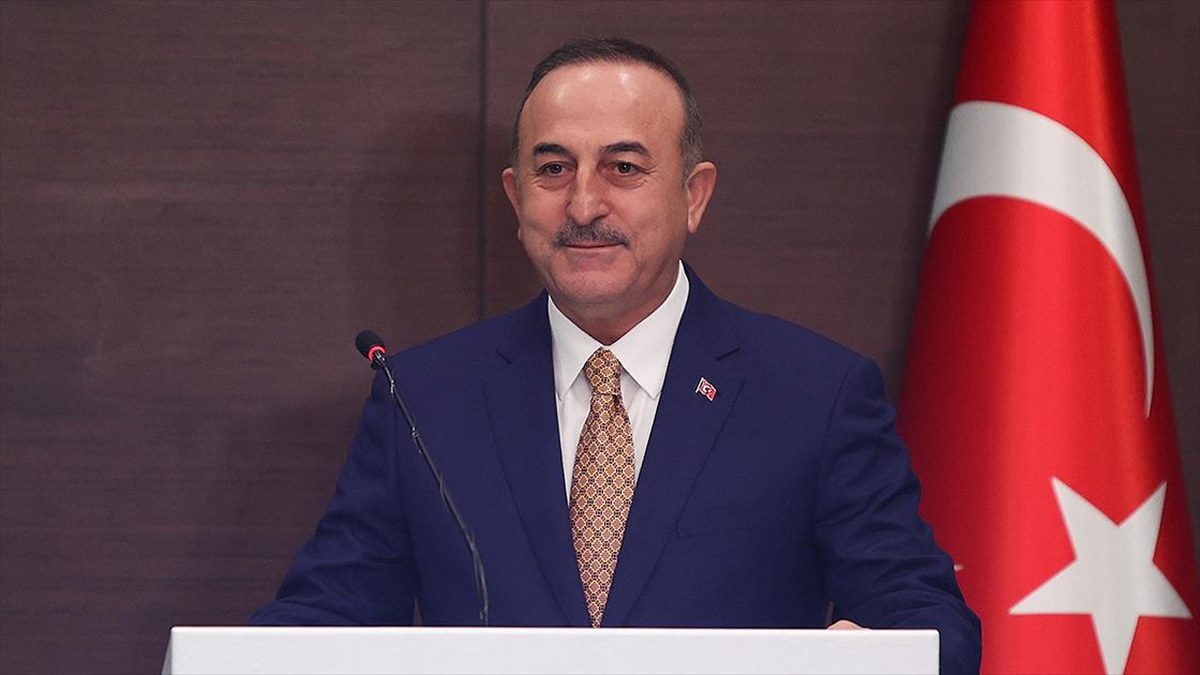 Çavuşoğlu: Siviller ölürken anlaşmak öyle kolay değil