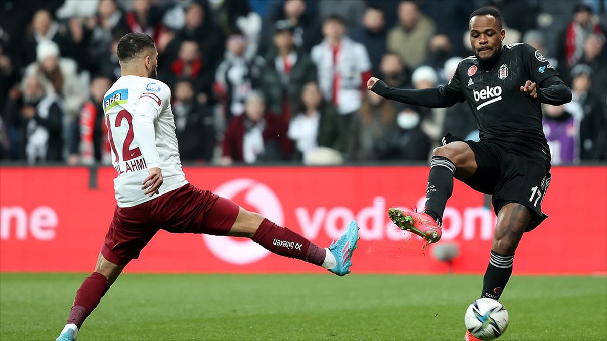 Beşiktaş İle Hatayspor Puanları Paylaştı