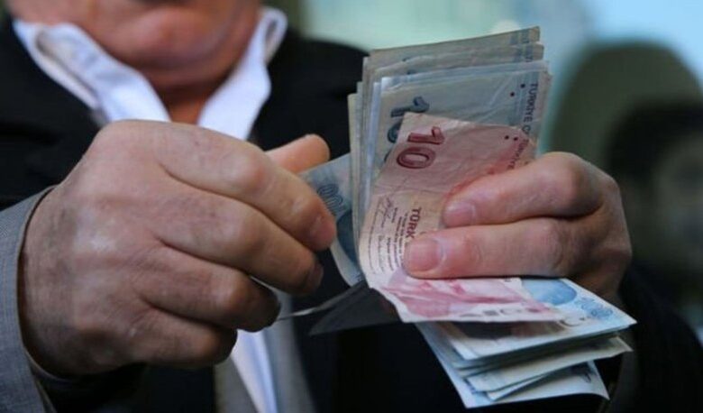 Tüm emeklilerin maaşına ek ödeme hesaplara aktarılıyor