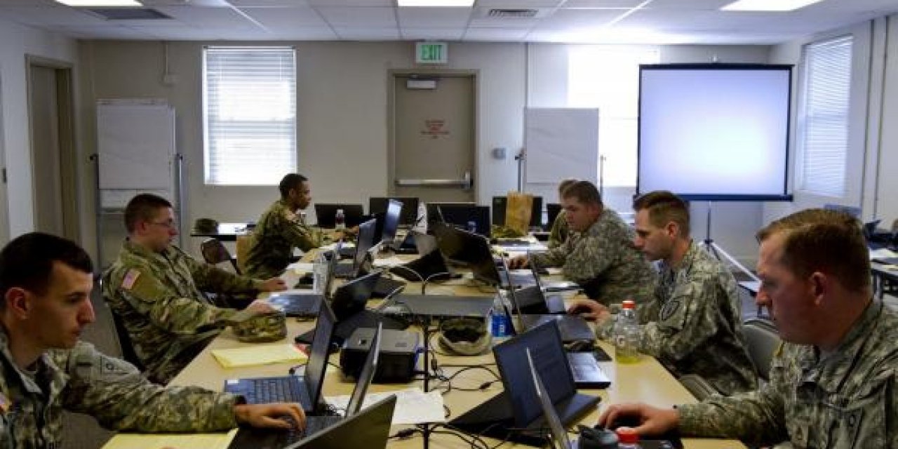 Rusya siber ordu kuracak