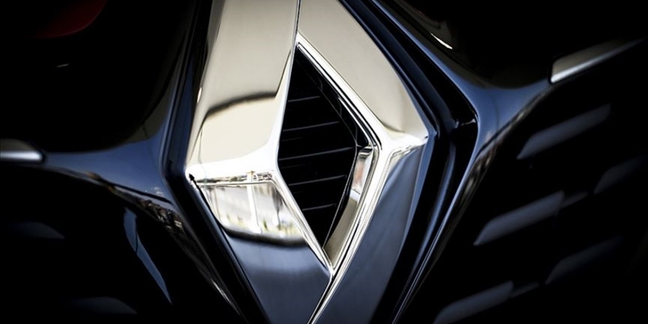 Fransız Renault, Tepkilerin Ardından Rusya'daki Faaliyetlerini Askıya Aldı