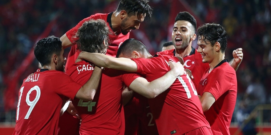 Türkiye Özel Maçta Özbekistan'ı Zeki'nin Golleriyle Yendi