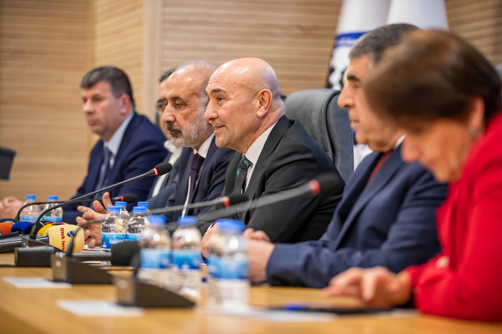 Başkan Soyer Diyarbakırlı gençler ve iş insanlarıyla buluştu “En büyük güç sizsiniz, umudumuzsunuz”