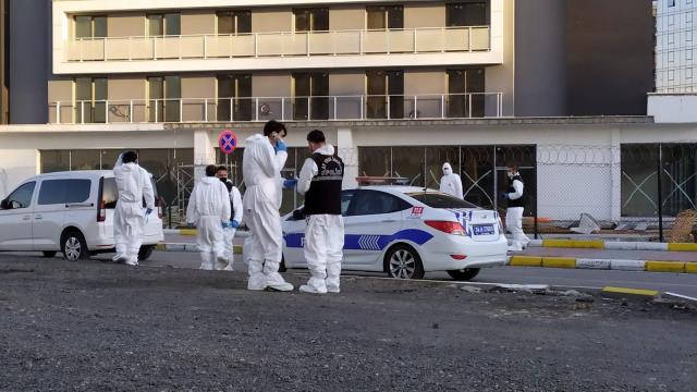 Küçükçekmece Adliyesi çıkışı 4 kişinin öldüğü silahlı çatışma kamerada