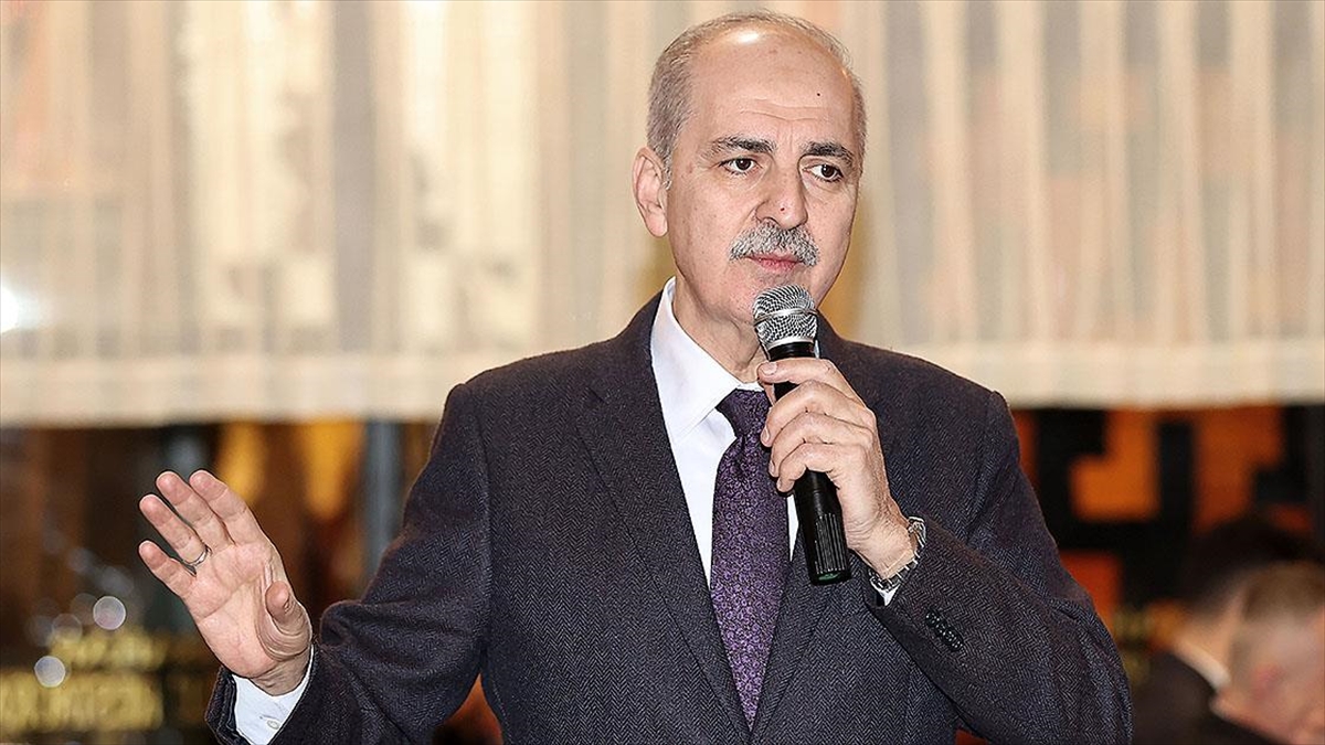 Kurtulmuş: Rusya-Ukrayna Savaşının Sona Erdirilmesi İçin Türkiye Bütün Gücüyle Mücadele Ediyor