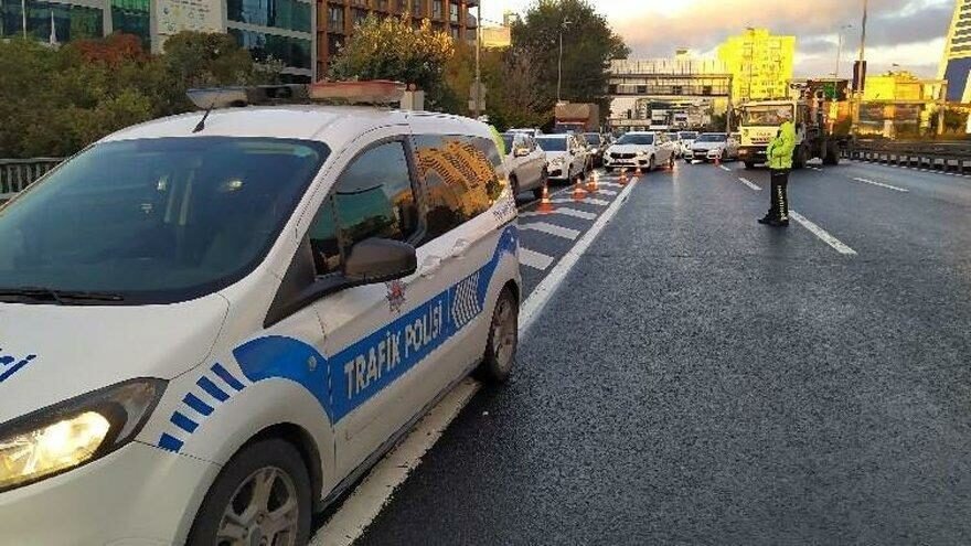 İstanbul’da hafta sonu bu yollar trafiğe kapatılacak